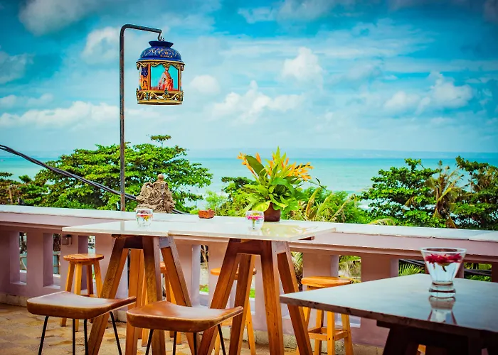 Tugu Bali, 5*