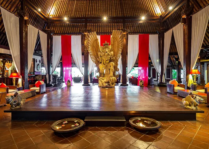 Tugu Bali, 5*